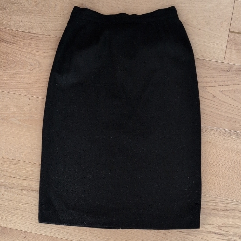Vintage Sag Harbor Classic Black Pencil Skirt 100% Wool Made In USA